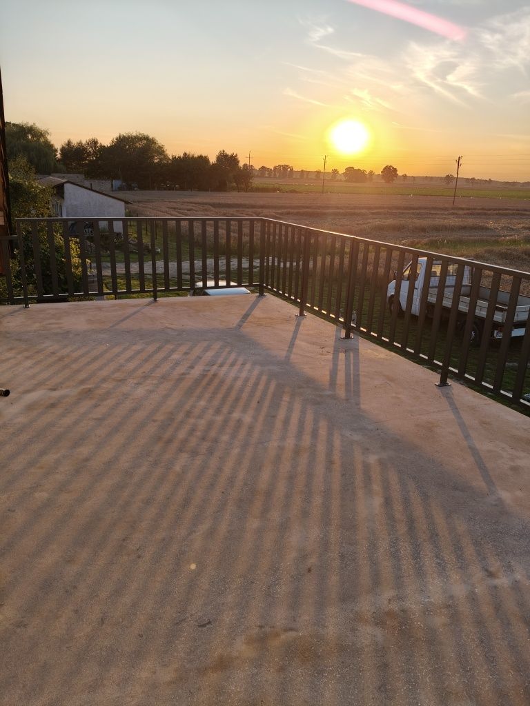 balustrady zewnętrzne wewnętrzne