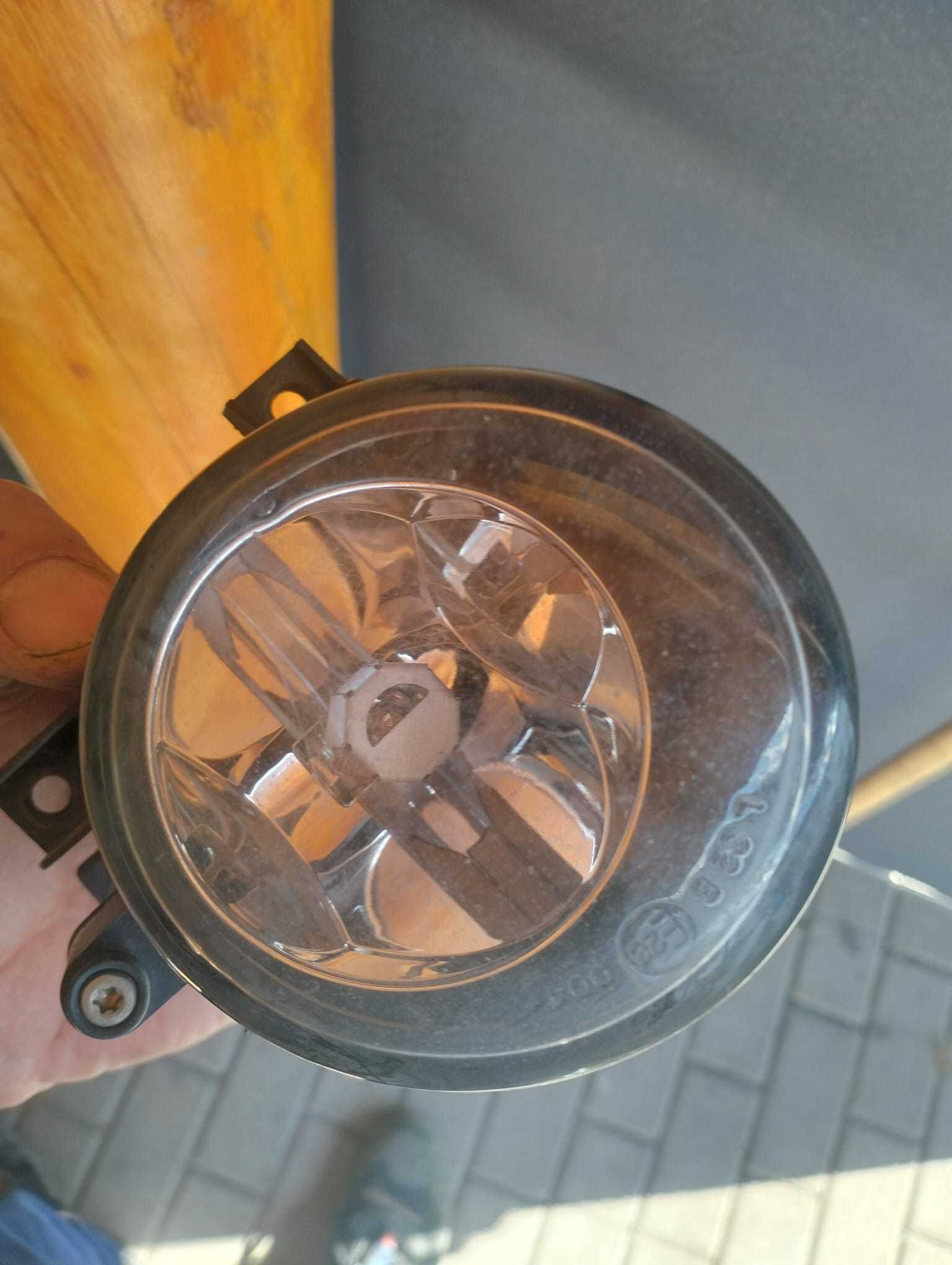 halogen lewy prawy seat leon 2