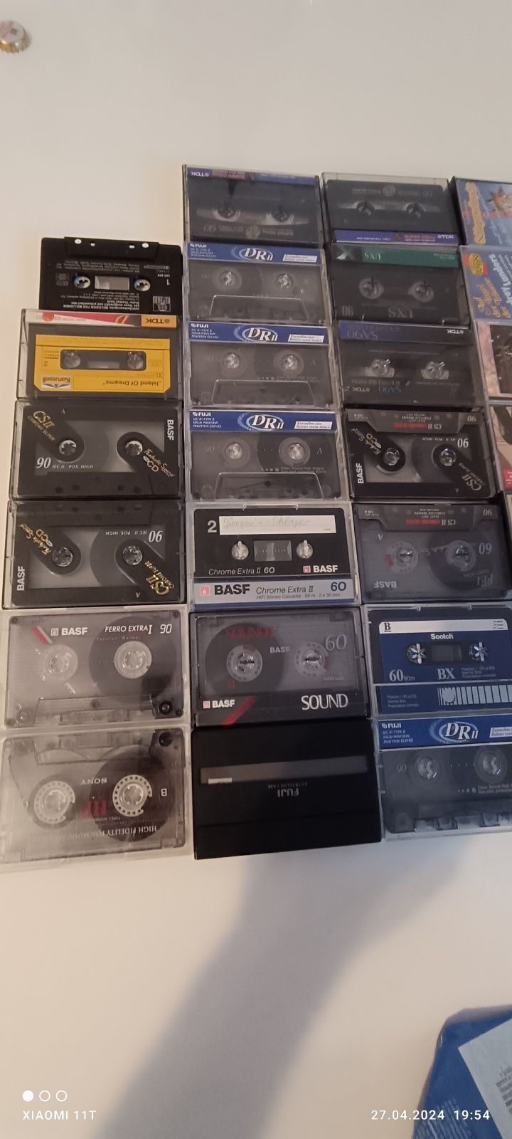 Аудиокассеты разные 33 шт
