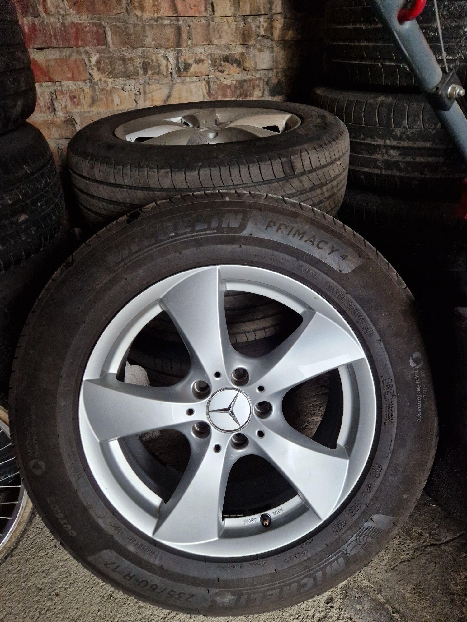 Koła Mercedes GLK 235/60/17 Michelin lato