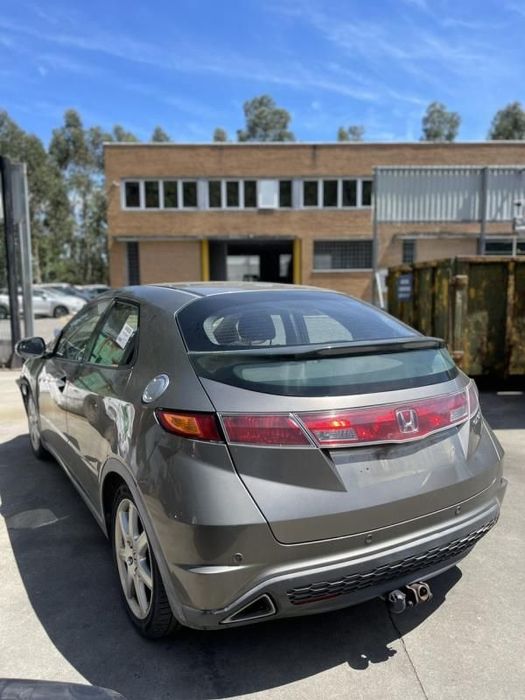 Para Peças Honda Civic Viii Hatchback (Fn, Fk)