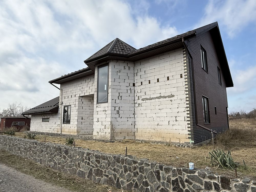 Продаж будинку по центральній вулиці м.Переяслав