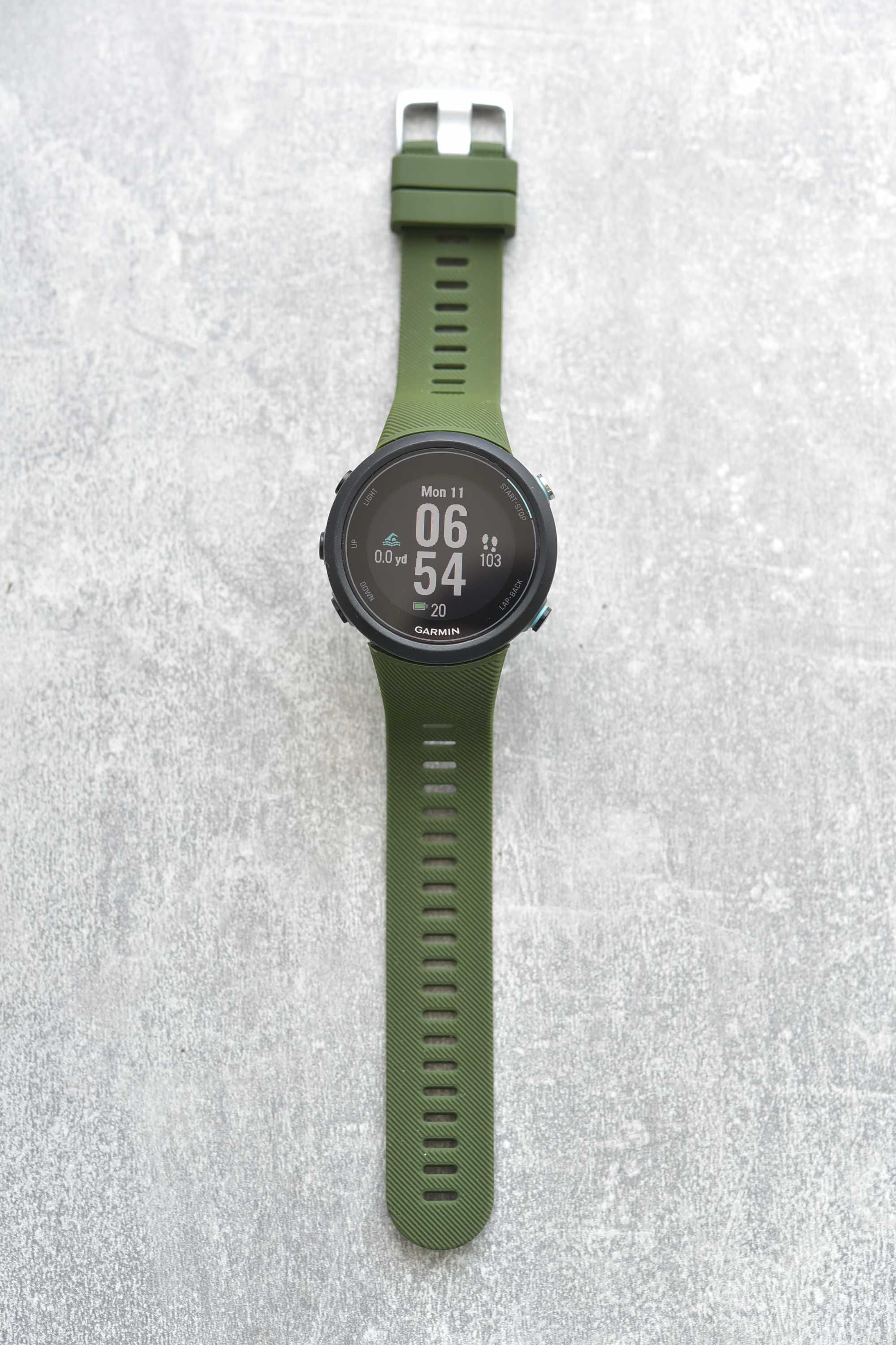 Garmin Swim 2 смартгодинник