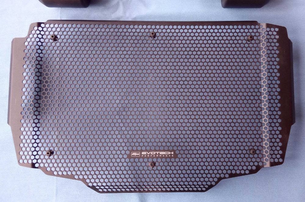 Acessórios Evotech Tracer 9 - MT09