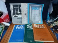 Raro conjunto de revistas Raiz e Utopia