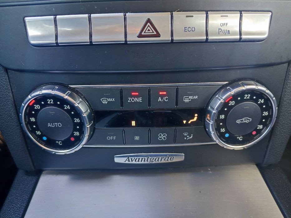 Marcedes Benz C180 Avantgarde