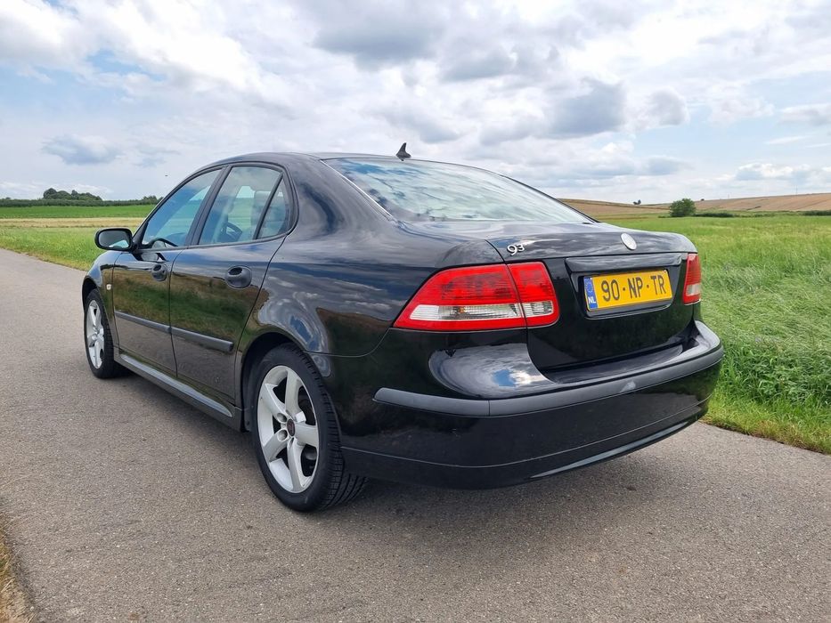 Saab 9-3 *2.0 benzyna 150km**Auto w bardzo fajnym stanie*ZAREJSTROWANY*Saab 9-3