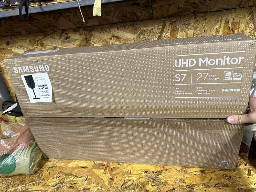 Монитор Samsung UHD 27’’ 27S70A