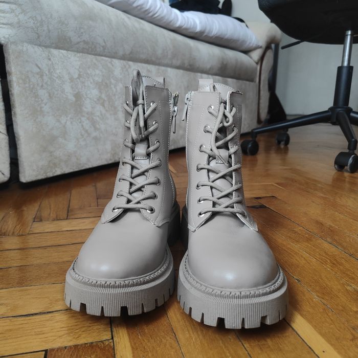 Жіночі черевики демісезон