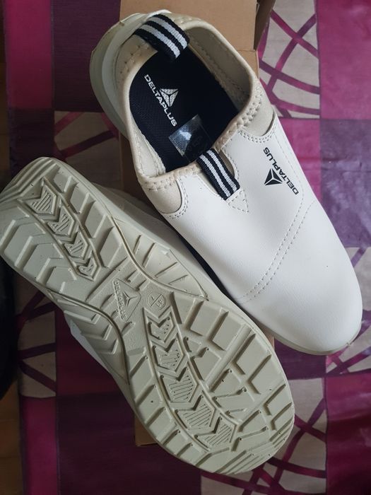 Oportunidade_Sapatos de protecção individual DeltaPlus brancos - Miami