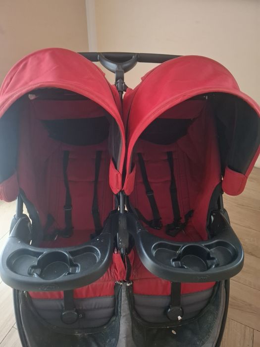 wozek podwojny / spacerowka blizniacza