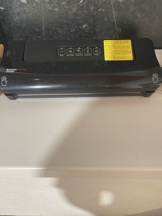 Вакуумний пакувальник BonsenKitchen VS1900 125W