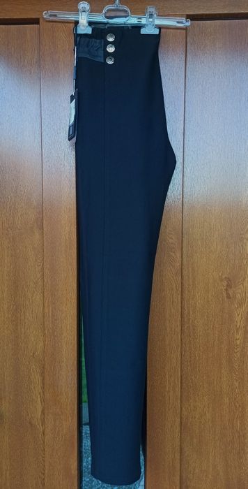 Spodnie damskie czarne Esperanto r. 29 nowe z wadą