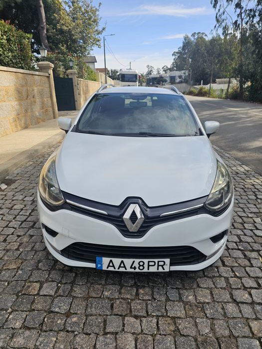Renault Clio Sport Tourer 1.5 dci 90cv em bom estado