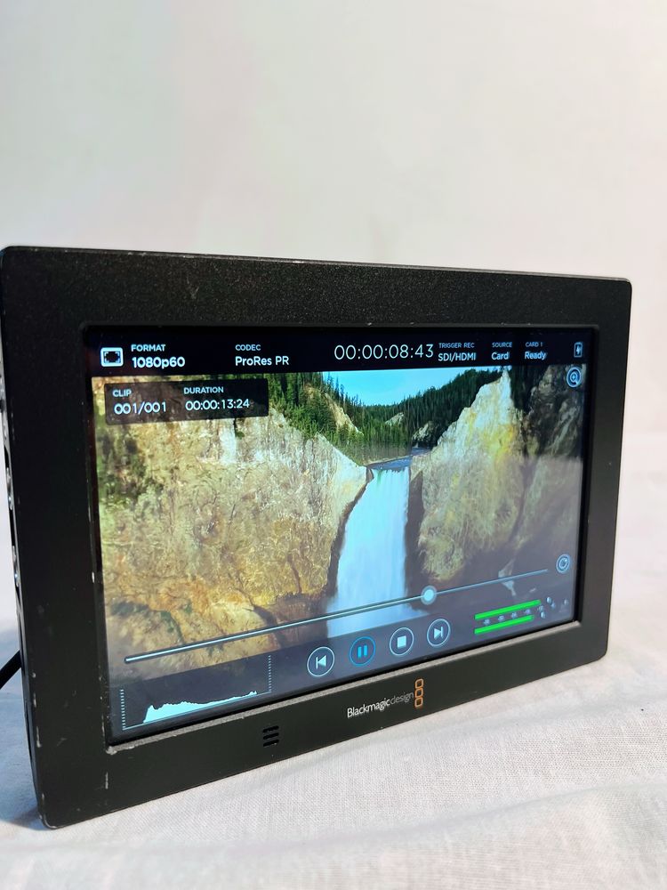 Monitor 7” blackmagic video assist