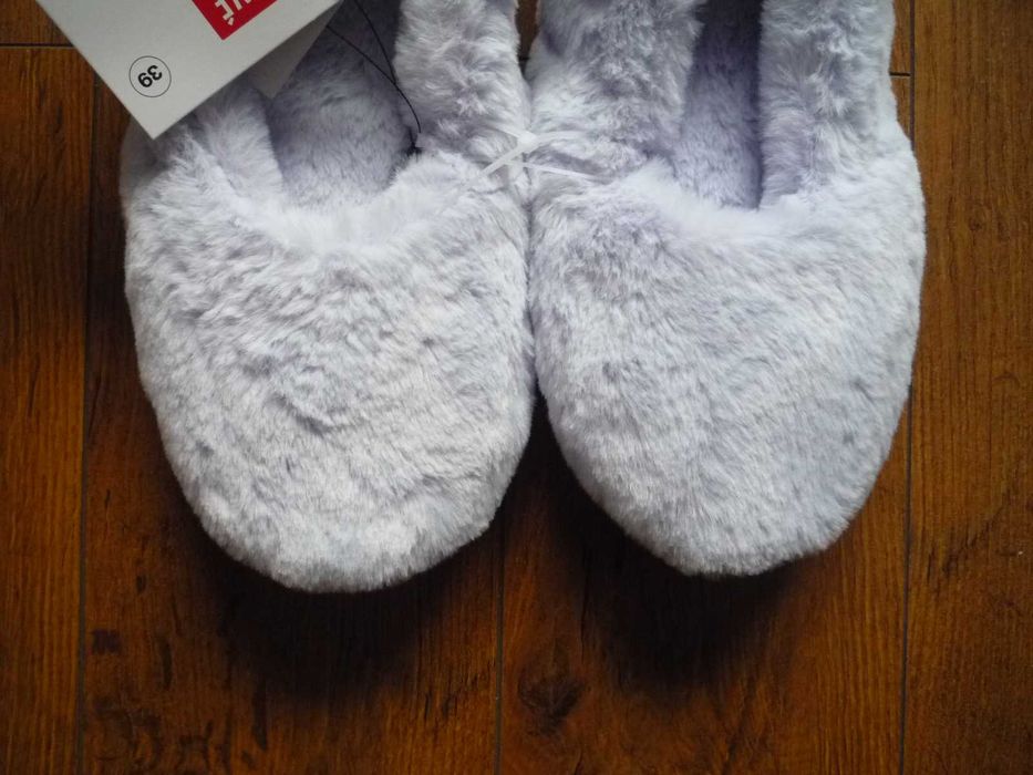Nowe Cleve 38/39 Kapcie damskie futerko lila fiolet