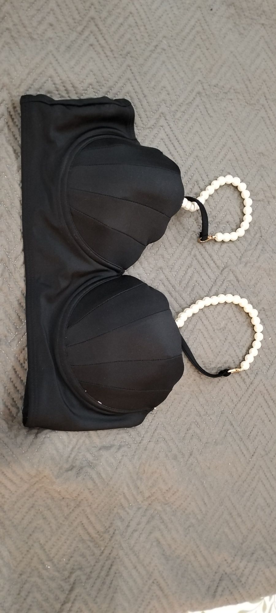 Bikinis diversos