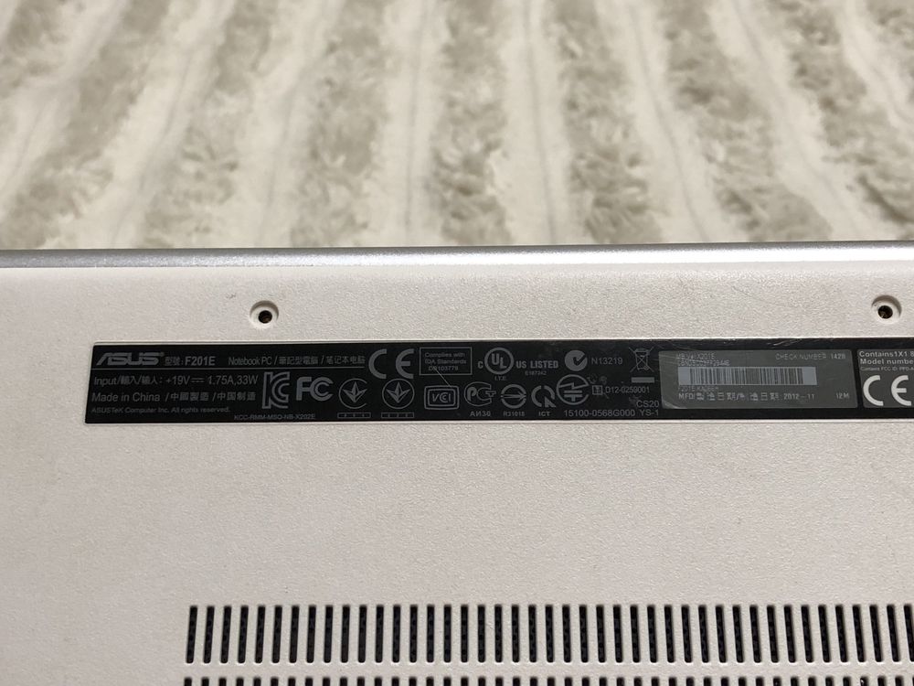 Нетбук Asus F201e ОЗУ 4гб