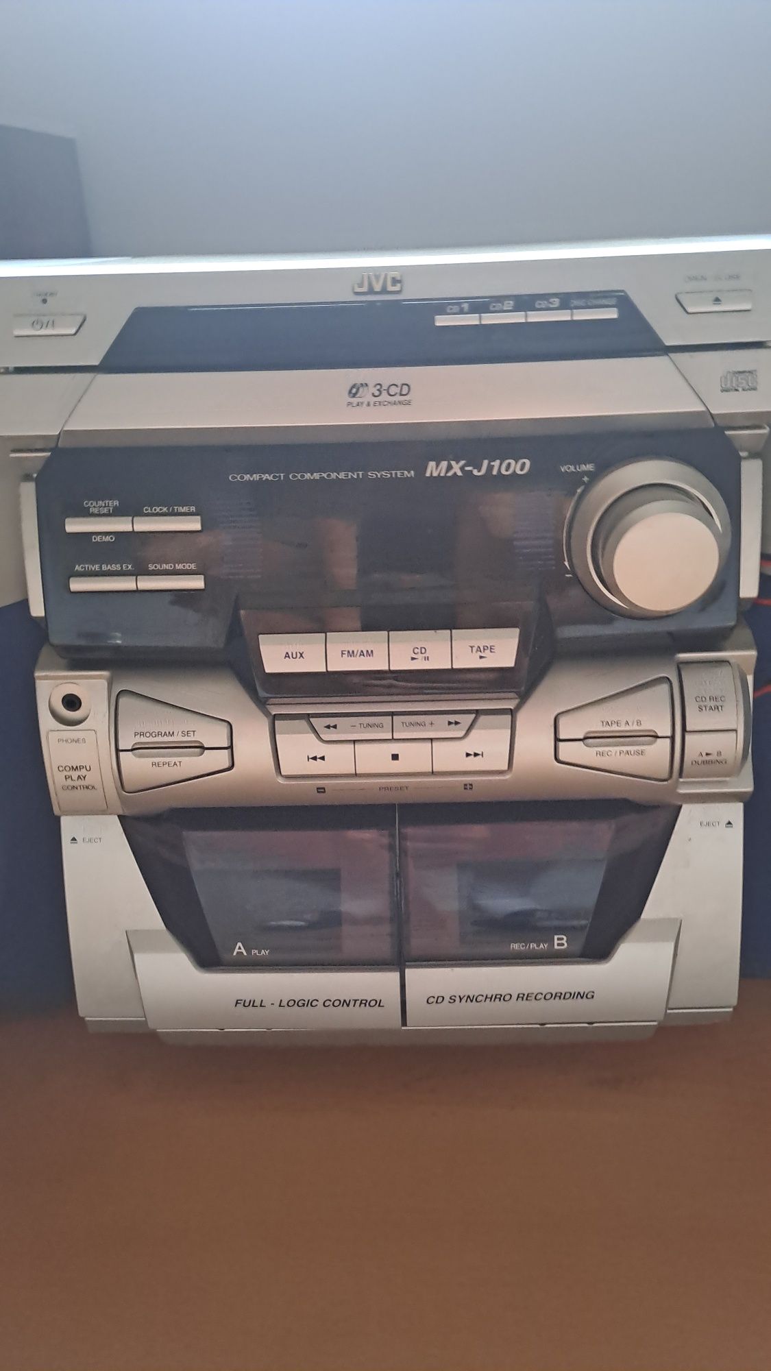 Wieża JVC MX100 uzywana