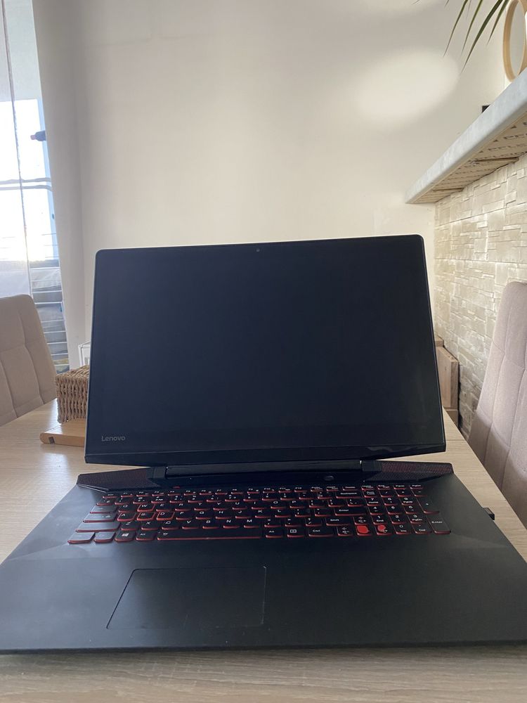 Laptop Lenovo | i5-6300HQ | GTX 960M | 16 GB RAM | 1TB HDD | WIN 11