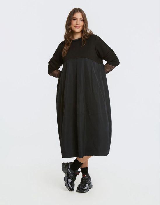 Нова сукня для вагітних