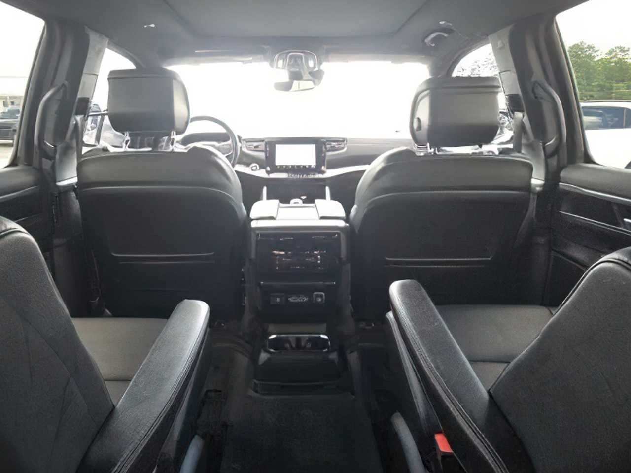 Jeep Wagoneer SERIES II 2023