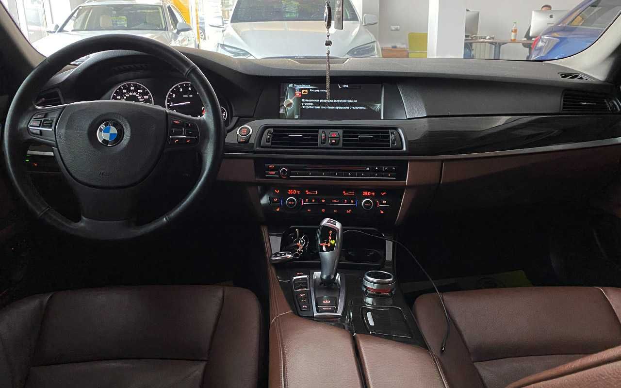 BMW 528 XDrive 2013
