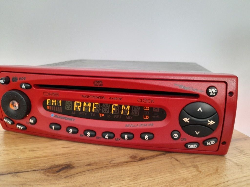 Unikatowe radio Blaupunkt Sevilla RDM 168 Colour Edition Red !!!