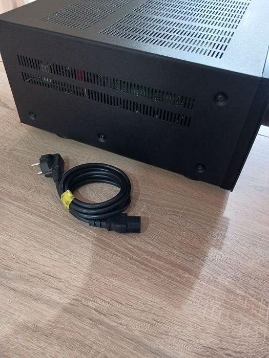 Amplituner AV Denon 4520 uszkodzony