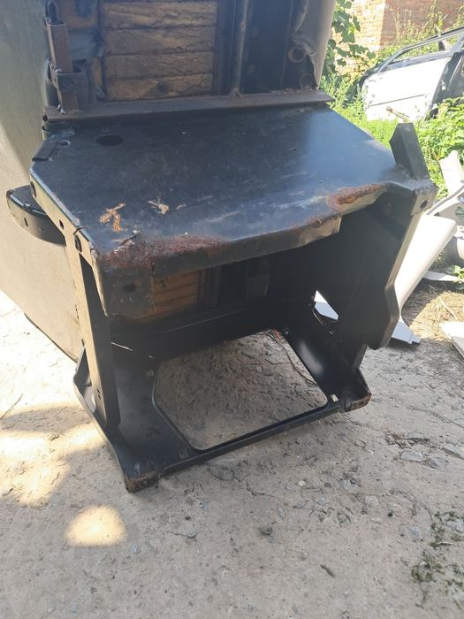 Тумба ящик під сидіння мерседес Віто 638