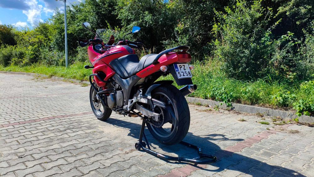 YAMAHA TDM 850 3VD wygodny motocykl turystyczny