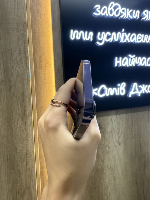 Б/у IPHONE 14Pro 128/256 всі кольри Neverlock Костюшка,5 igrand