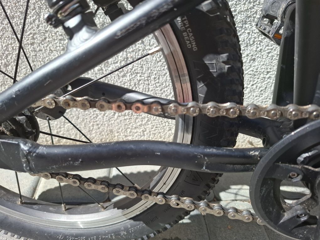 Rower KUbikes 16L lekki czarny