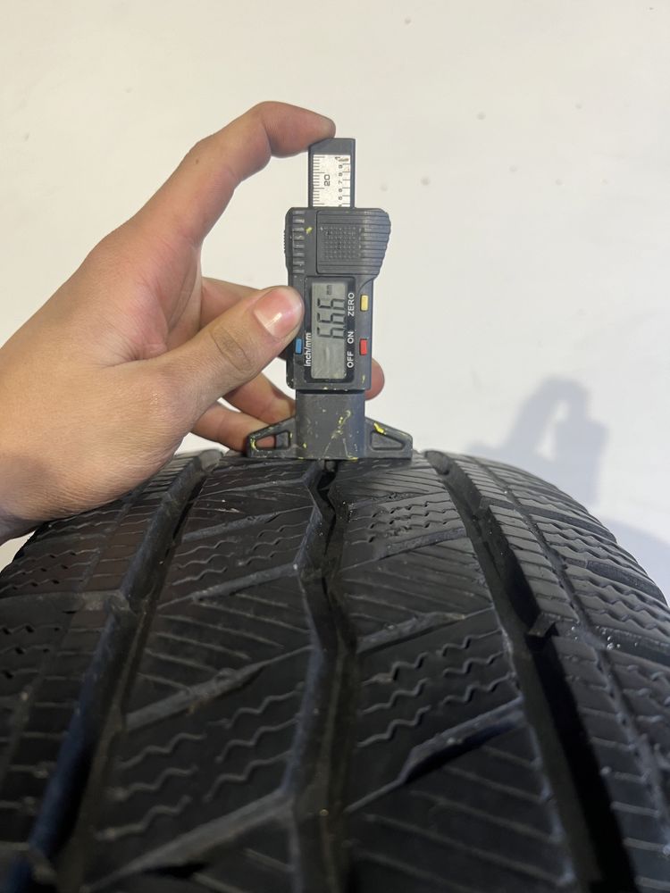 Opona pojedyncza 215/70/15 C Hankook I cept LV