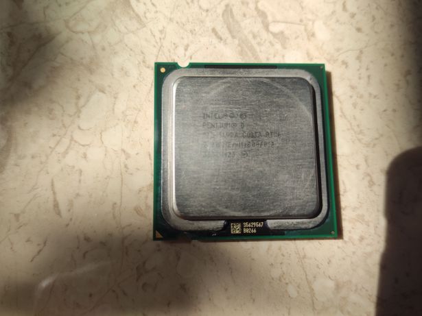 Процессор Intel Pentium D 915 2.80GHz/4M/800 (SL9DA)