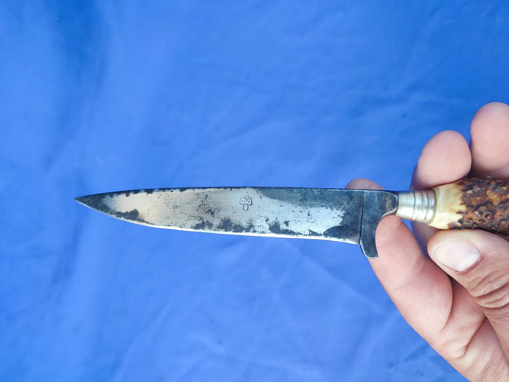 Кухонный нож ручной работы с клеймом  для рыбы и мяса