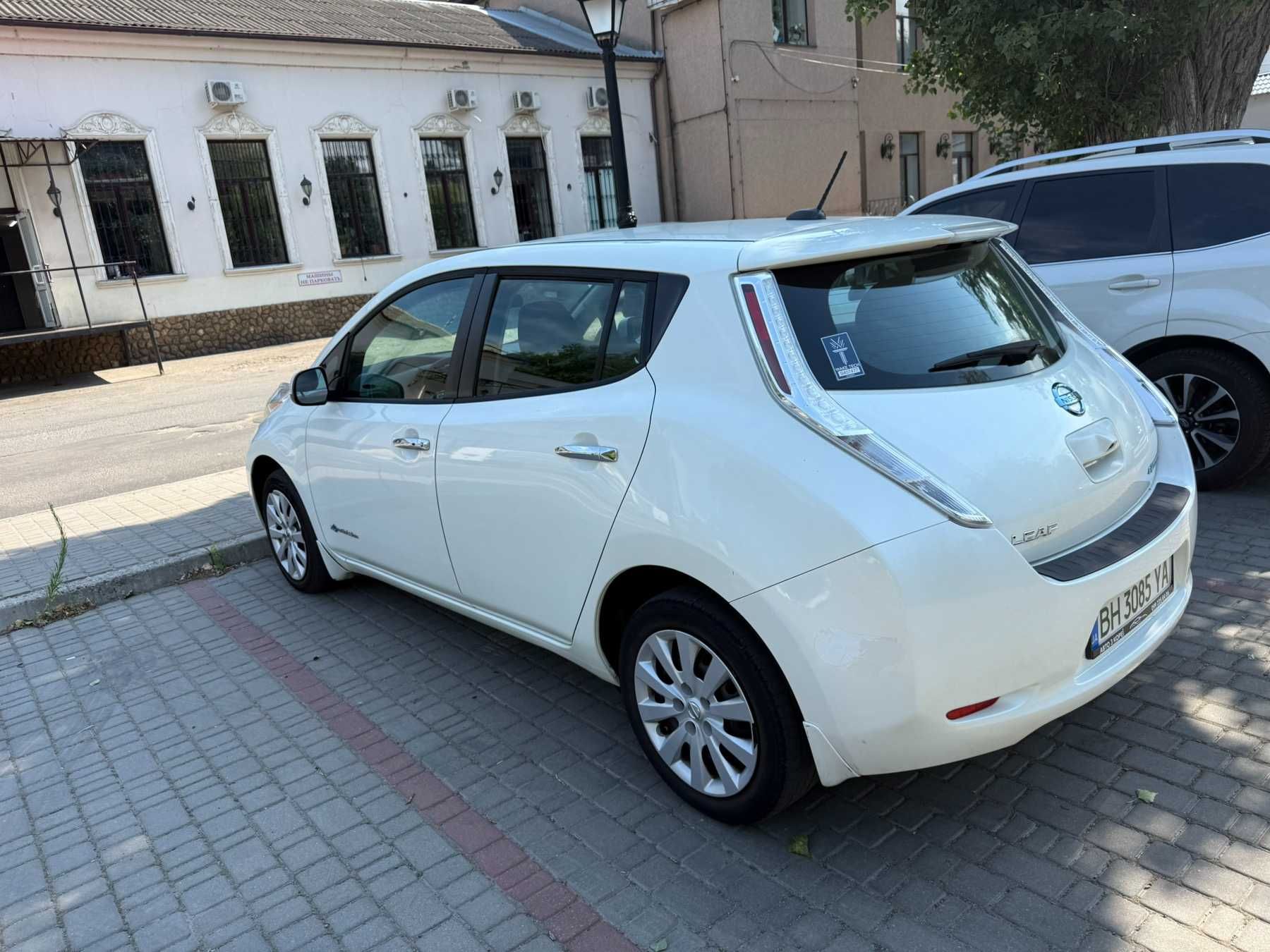 Аренда авто , авто в аренду , Авто под для себя и под такси LEAF