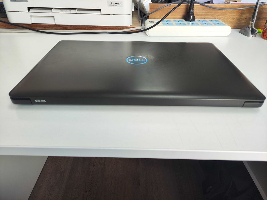 игровой ноутбук Dell G3 17-3779 17 IPS/8300H/Nvidia 1050 4/12/512Gb