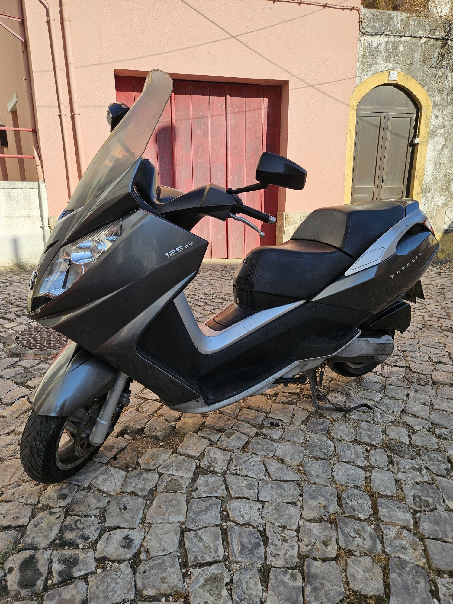 Peugeot 125 cm3 4v