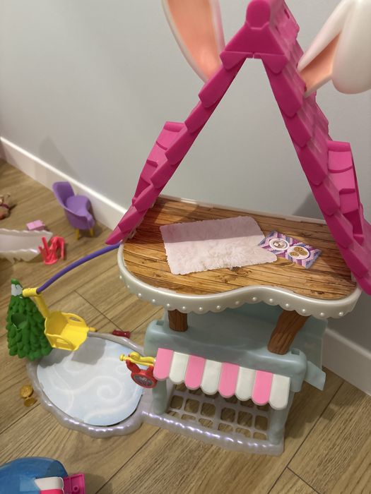 Domki i lalki Enchantimals