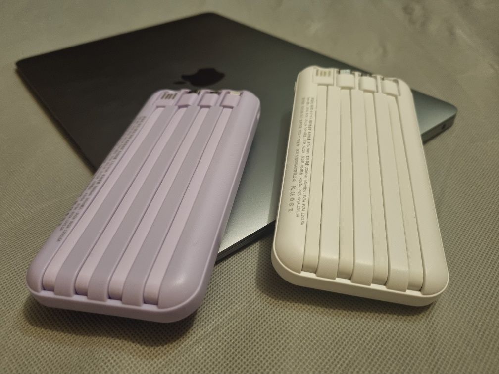 Новий повербанк / powerbank 20 000 mAh (швидка зарядка)