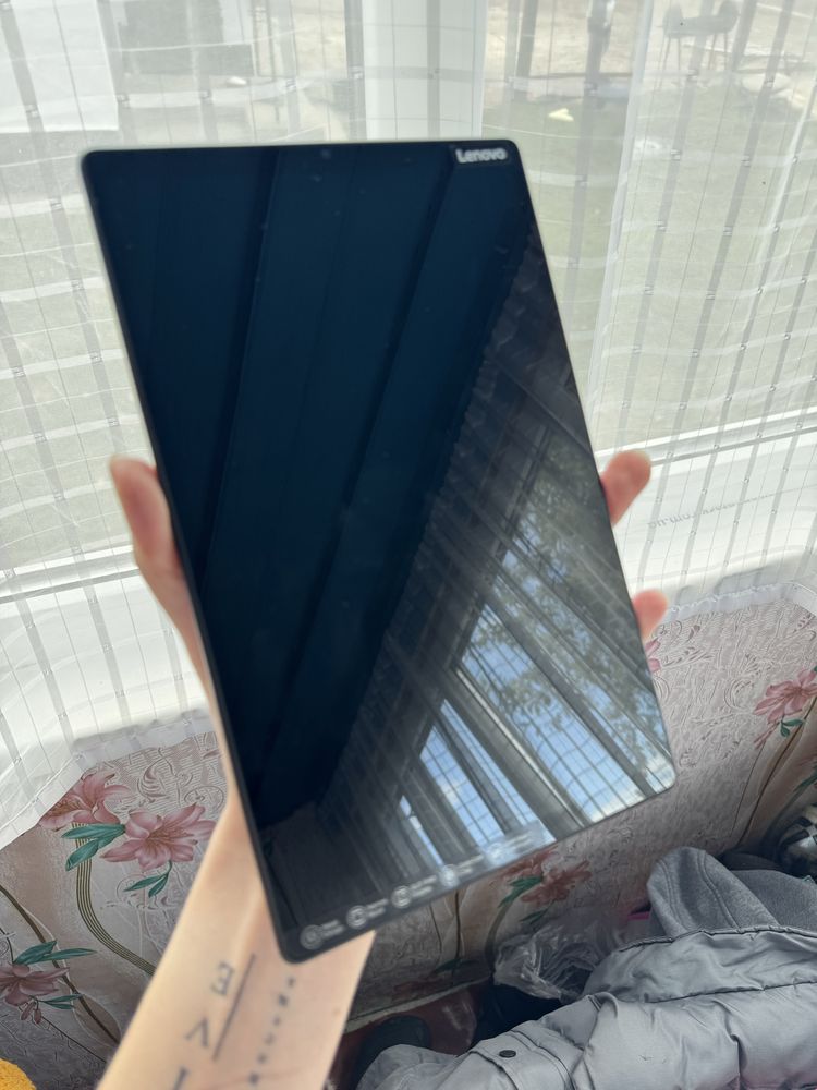 Планшет Lenovo Tab M10 Plus wifi 4/128. Global
