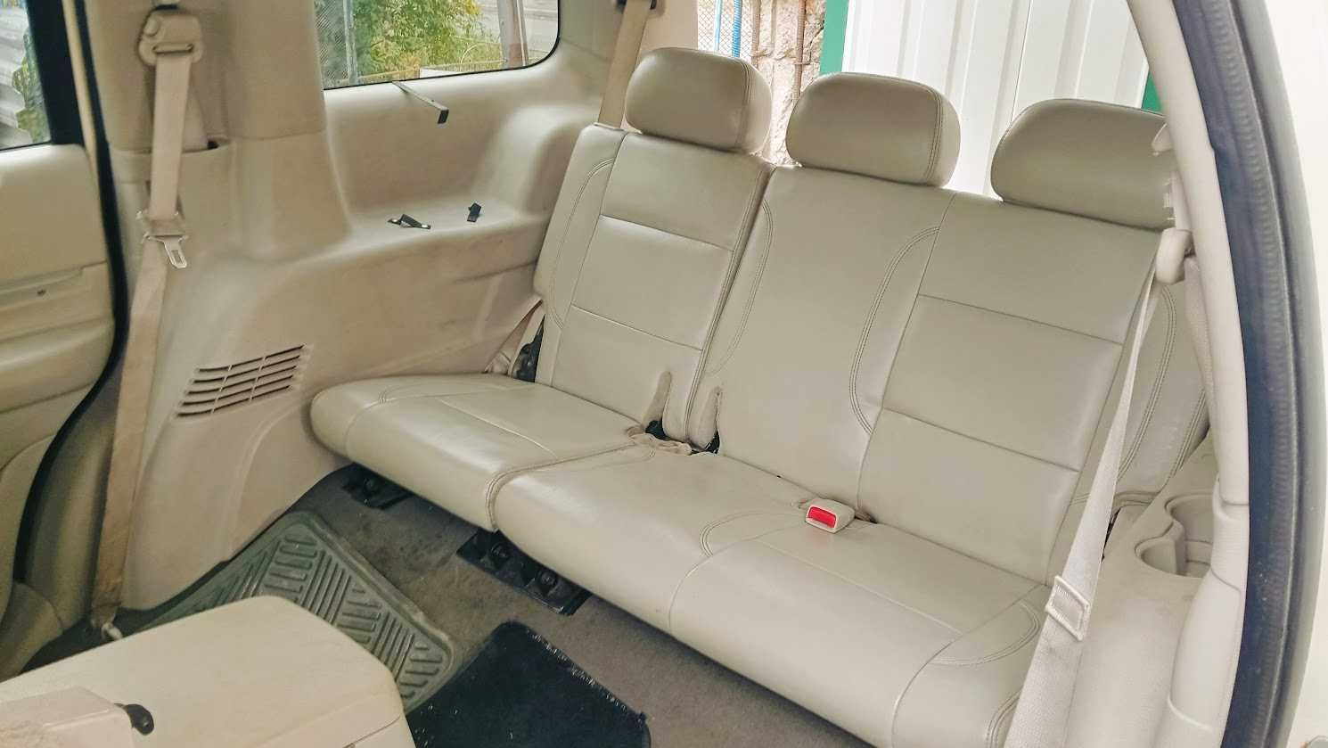 CHRYSLER Aspen  5.7 V8    4WD