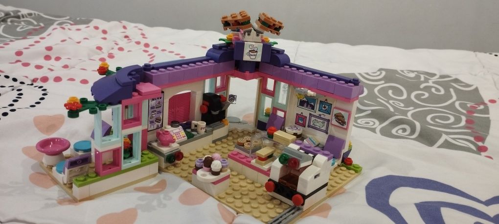 LEGO friends artystyczna kawiarnia Emmy