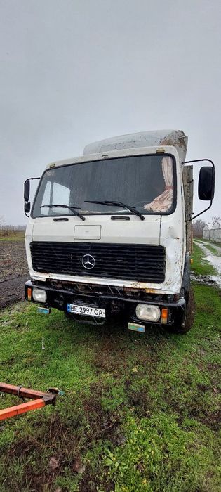 Продам грузовое авто  мерседес