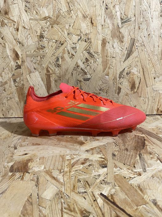 Полупрофесійні бутси копи Adidas