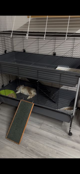 Vendo gaiola de 2 pisos