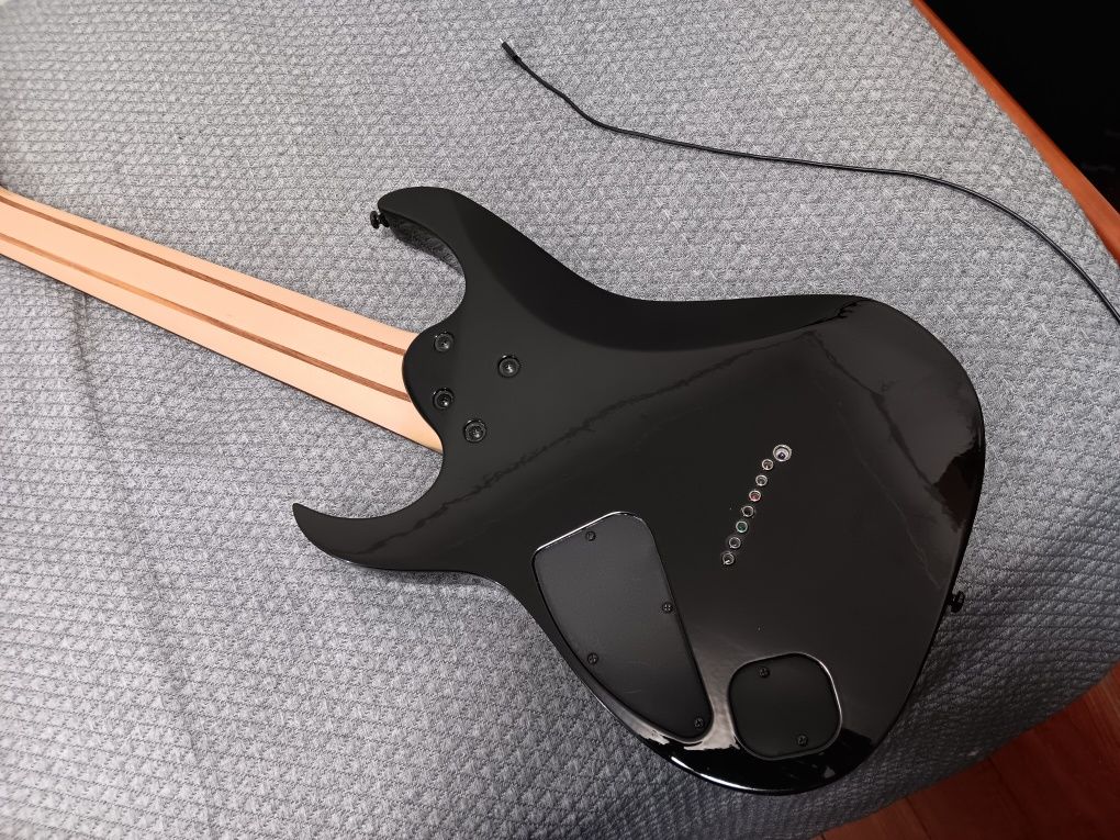Guitarra de 8 cordas Ibanez RG8