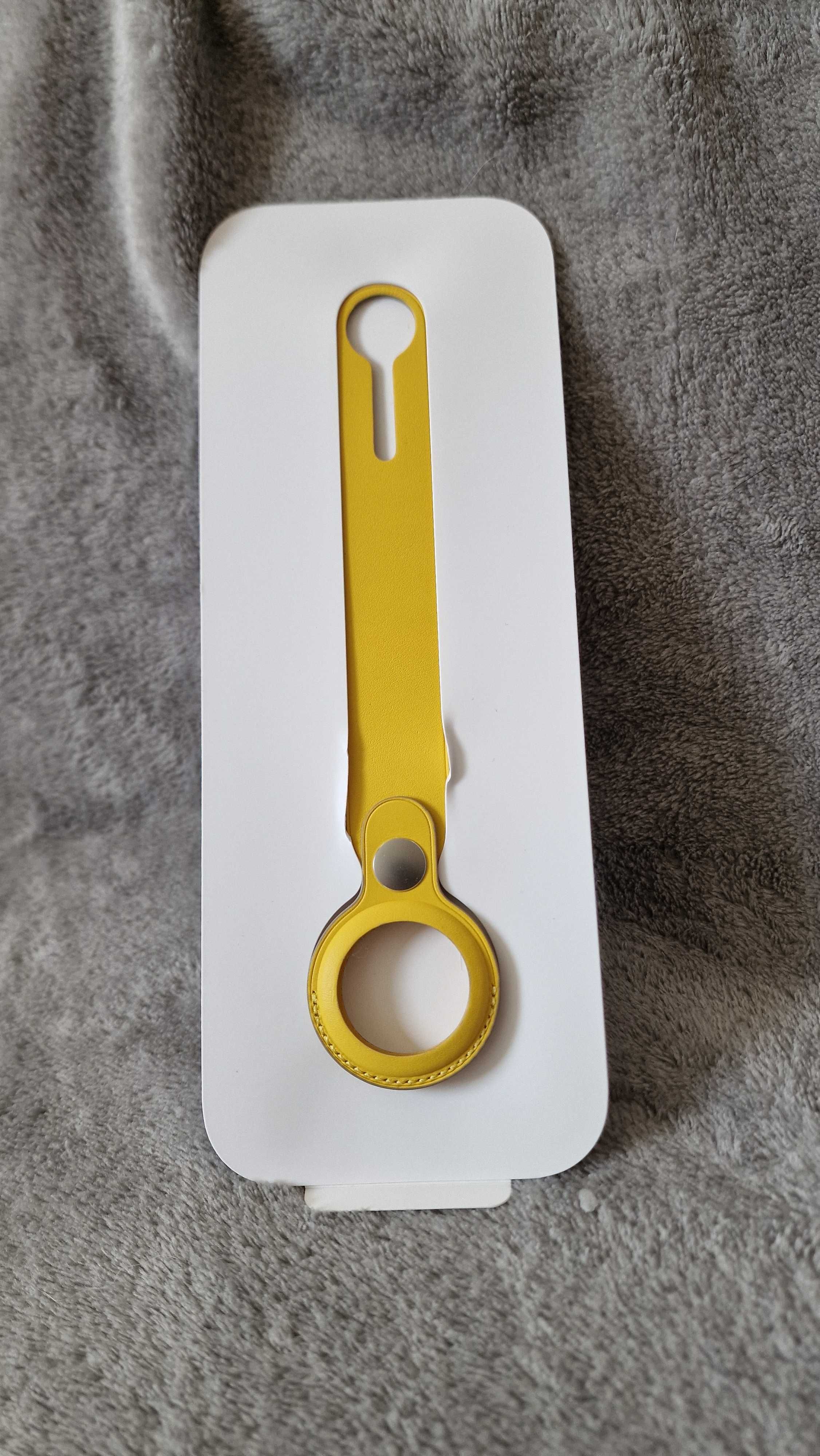 Etui Apple AirTag Leather Loop Meyer Lemon