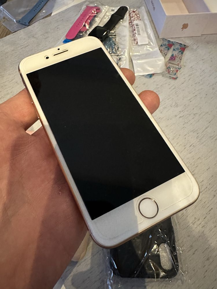 Iphone 8 / 64gb / stan bdb / bateria 98%